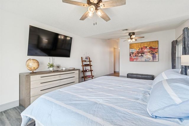 292 SUNLIT COVE DRIVE NE, St Petersburg, FL 33702