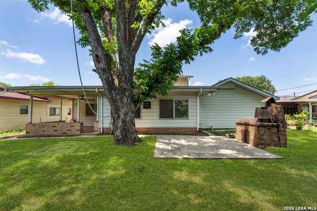 3614 Versailles Dr, San Antonio, TX 78219