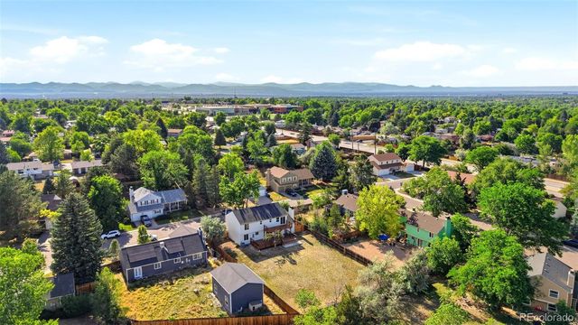 6752 S Dahlia Court, Centennial, CO 80122