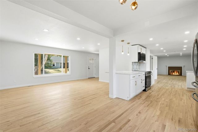 6752 S Dahlia Court, Centennial, CO 80122