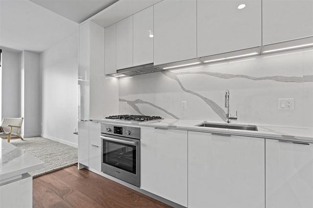 44 East Ave 3104, Austin, TX 78701