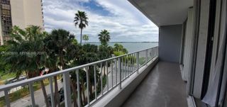 200 SE 15th Road 5H, Miami, FL 33129
