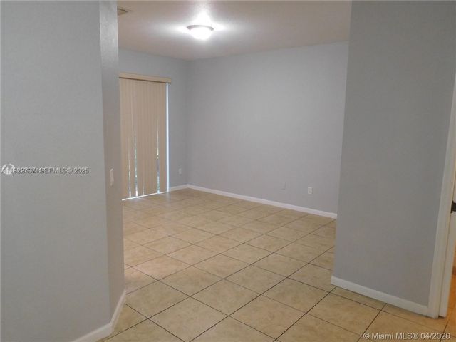 646 NE 21st Ave 0, Homestead, FL 33033