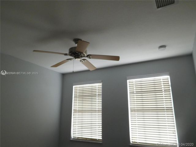 646 NE 21st Ave 0, Homestead, FL 33033