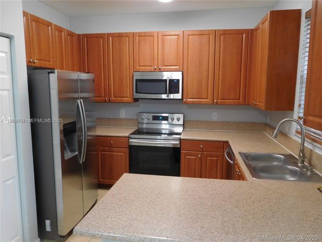 646 NE 21st Ave 0, Homestead, FL 33033