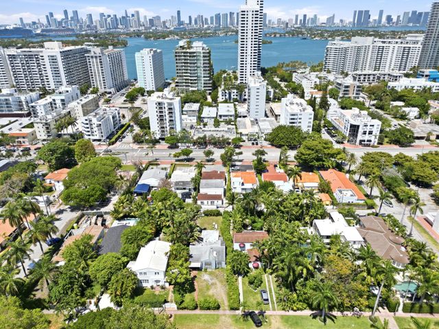 1324 LENOX Avenue, Miami Beach, FL 33139