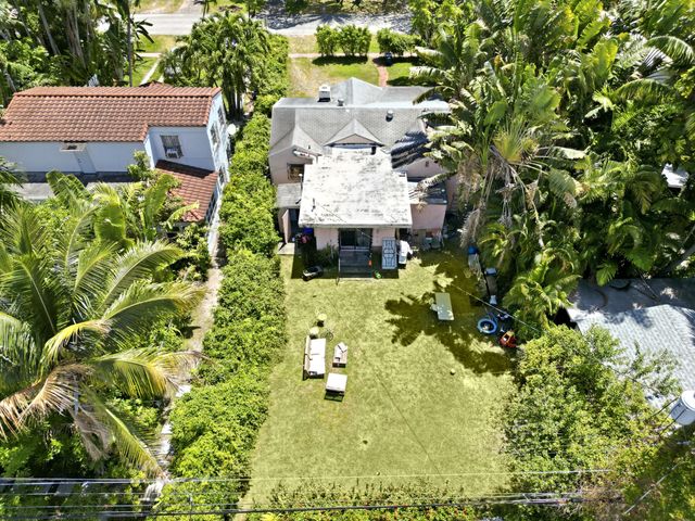 1324 LENOX Avenue, Miami Beach, FL 33139