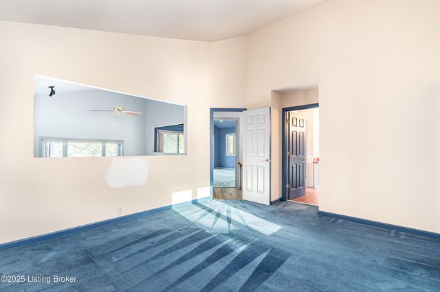 1524 Riverside Dr, Prospect, KY 40059