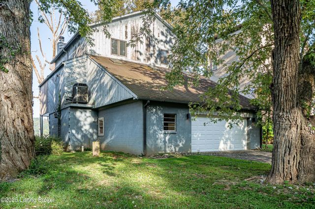 1524 Riverside Dr, Prospect, KY 40059