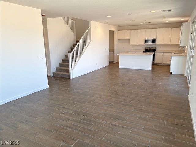 5688 East Badlands Lane, Pahrump, NV 89061