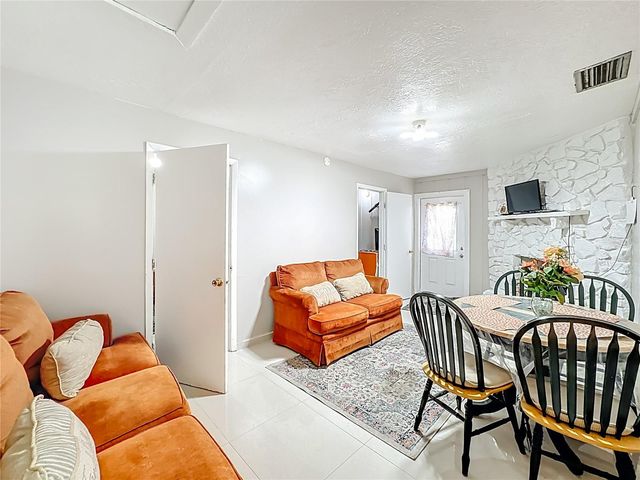 4200 ANDERSON ROAD, Orlando, FL 32812