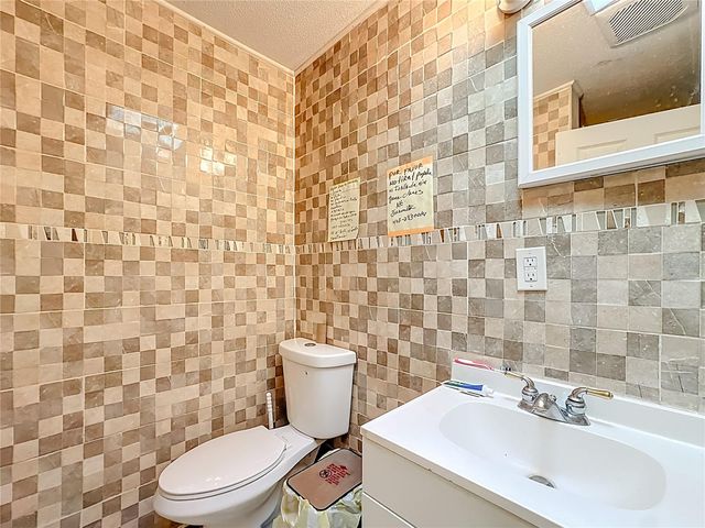 4200 ANDERSON ROAD, Orlando, FL 32812