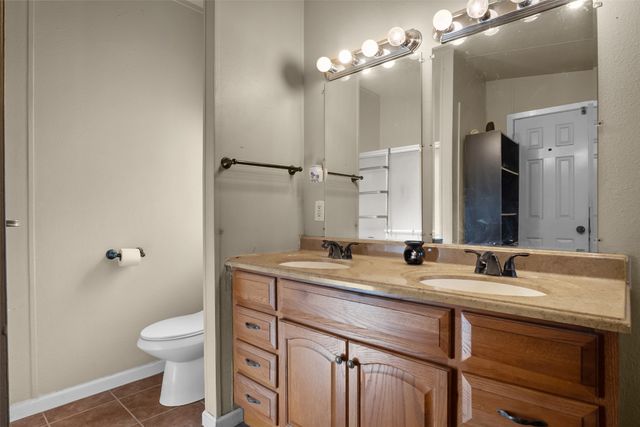 353 Prairie Lane, Azle, TX 76020