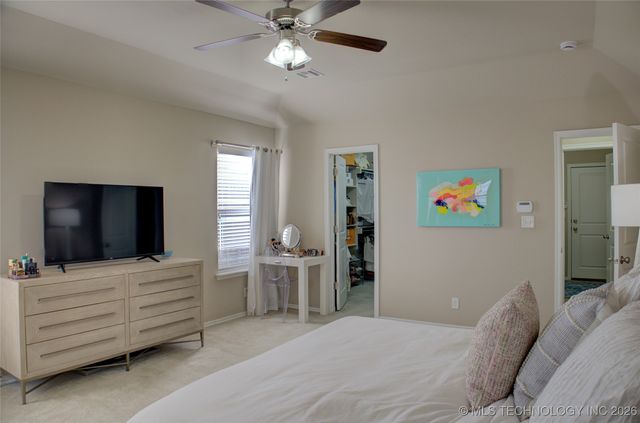 4022 W 105th Street S, Jenks, OK 74037