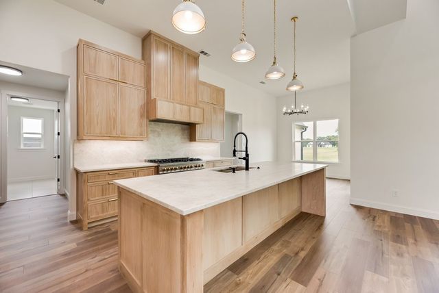 209 Waverunner Court, Corsicana, TX 75109