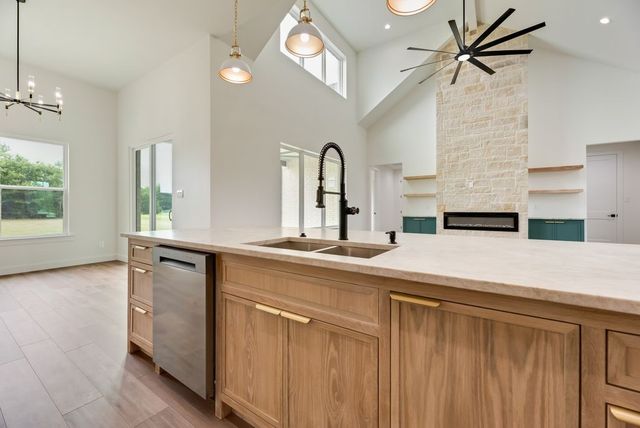 209 Waverunner Court, Corsicana, TX 75109