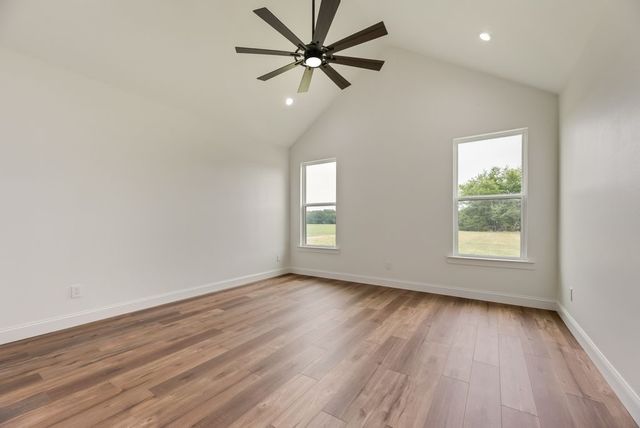 209 Waverunner Court, Corsicana, TX 75109