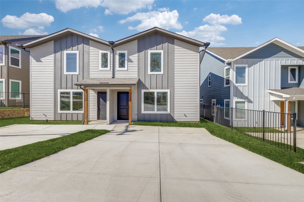 1035 Ray Drive, Denison, TX 75020