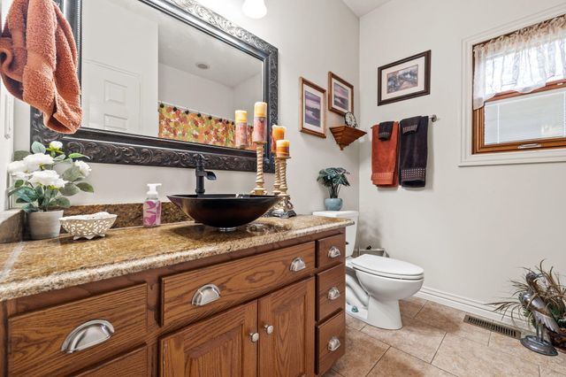 152 Dry Creek Lane, Highlandville, MO 65669