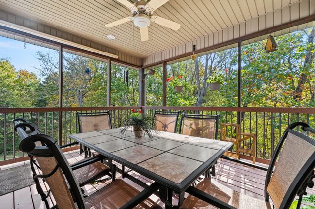 152 Dry Creek Lane, Highlandville, MO 65669