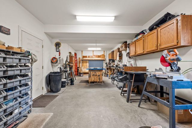 152 Dry Creek Lane, Highlandville, MO 65669