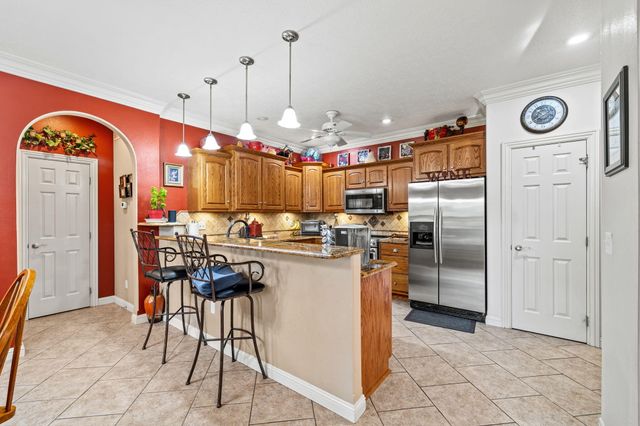 152 Dry Creek Lane, Highlandville, MO 65669