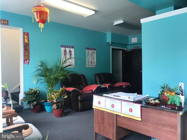 2940 DEKALB PIKE, Norristown, PA 19401