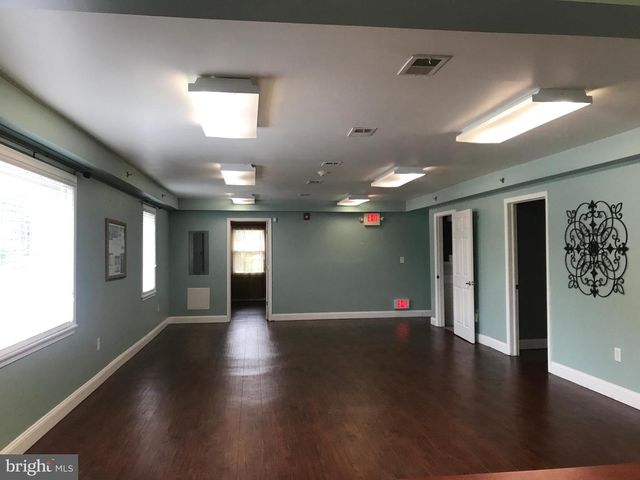 2940 DEKALB PIKE, Norristown, PA 19401