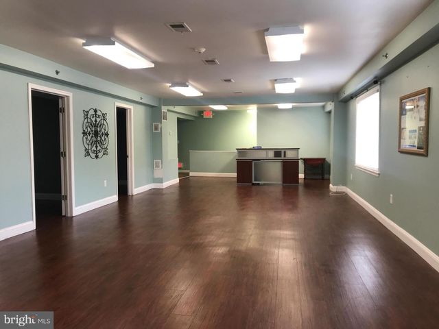 2940 DEKALB PIKE, Norristown, PA 19401