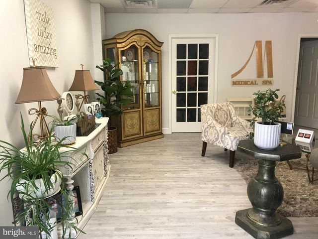 2940 DEKALB PIKE, Norristown, PA 19401