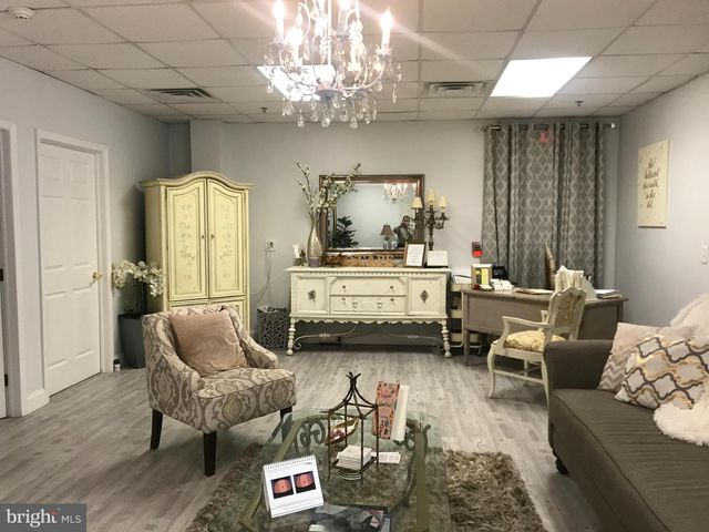 2940 DEKALB PIKE, Norristown, PA 19401