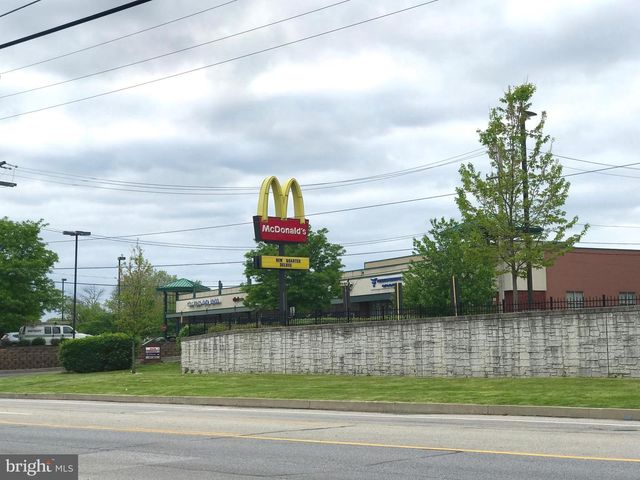 2940 DEKALB PIKE, Norristown, PA 19401