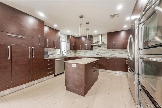448 Westminster Road, Cedarhurst, NY 11516