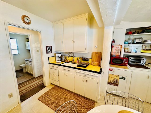 6274 Baileya Avenue, 29 Palms, CA 92277