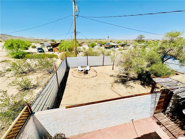 6274 Baileya Avenue, 29 Palms, CA 92277