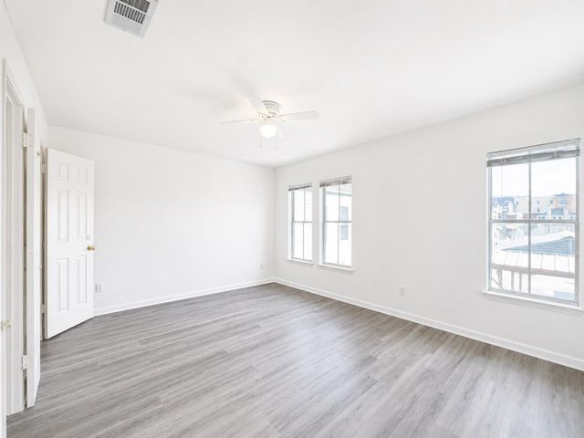 2529 Rio Grande Street 91, Austin, TX 78705