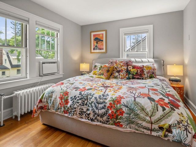 48 Henderson Terrace, Burlington, VT 05401