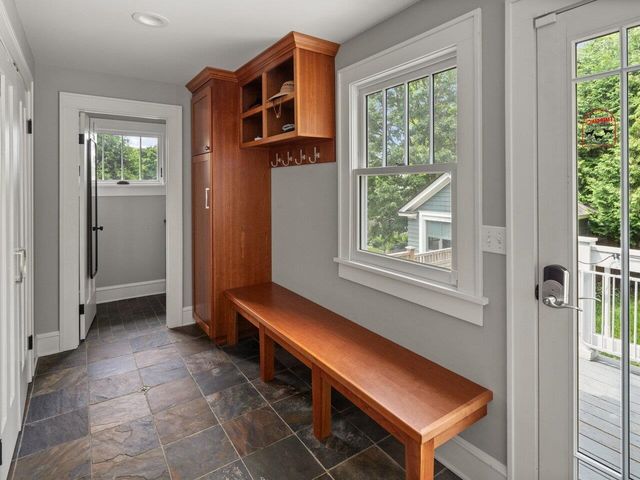 48 Henderson Terrace, Burlington, VT 05401
