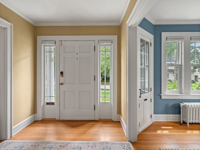 48 Henderson Terrace, Burlington, VT 05401