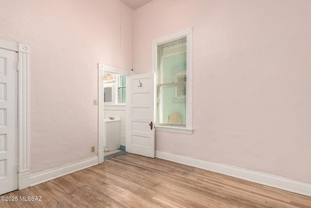 423 S 5th Avenue, Tucson, AZ 85701