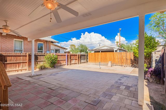 423 S 5th Avenue, Tucson, AZ 85701