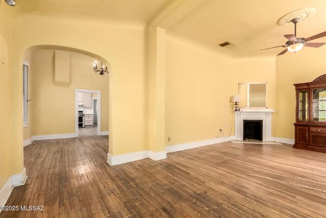 423 S 5th Avenue, Tucson, AZ 85701