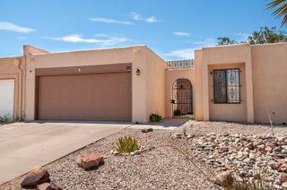 9820 COMPADRE Lane NE, Albuquerque, NM 87111