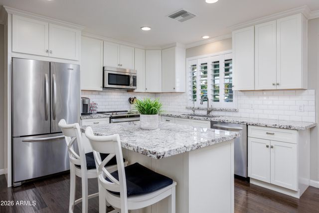 502 E Kaler Drive, Phoenix, AZ 85020