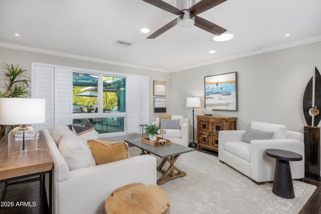 502 E Kaler Drive, Phoenix, AZ 85020