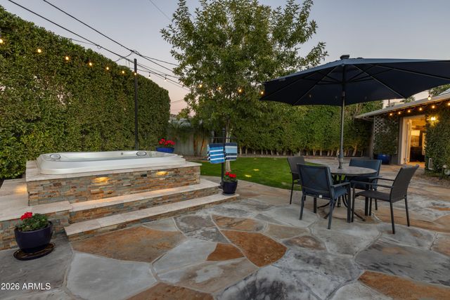 502 E Kaler Drive, Phoenix, AZ 85020