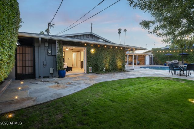 502 E Kaler Drive, Phoenix, AZ 85020