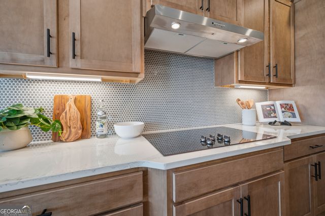 206 Cantrell View Court, Cartersville, GA 30120