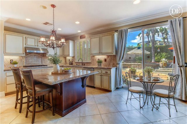 14182 Crystal View, Riverside, CA 92508
