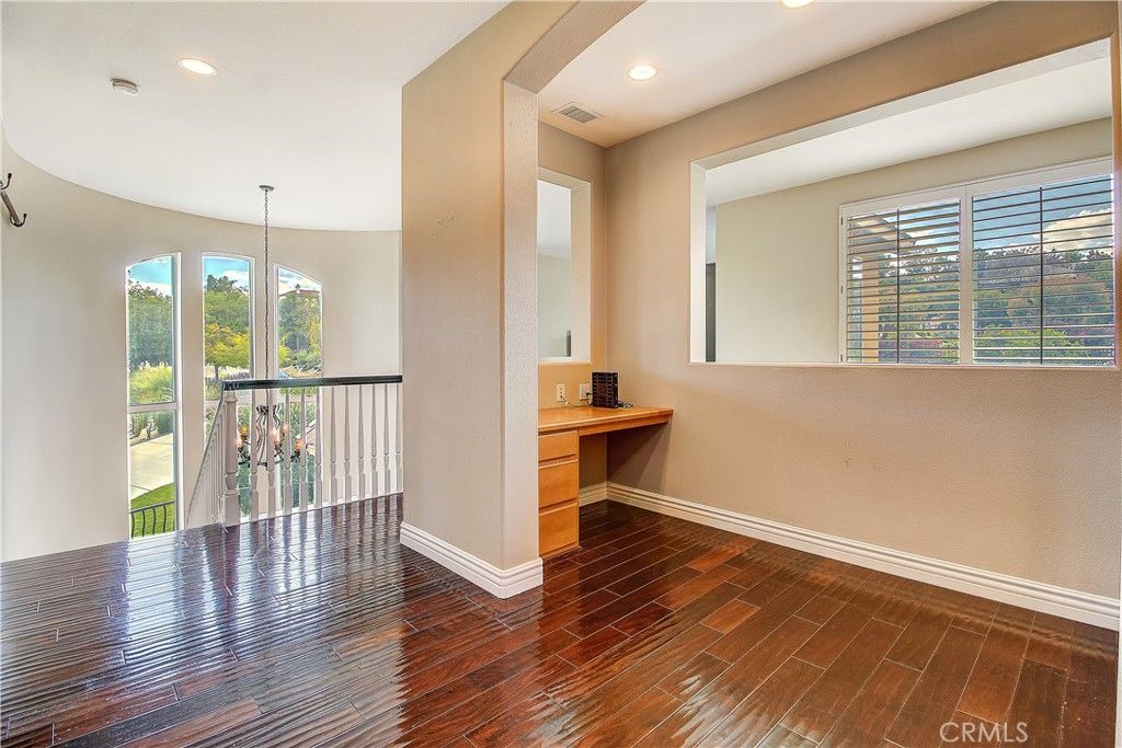 Image 37 of property listing at 14182 Crystal View, Riverside, CA 92508